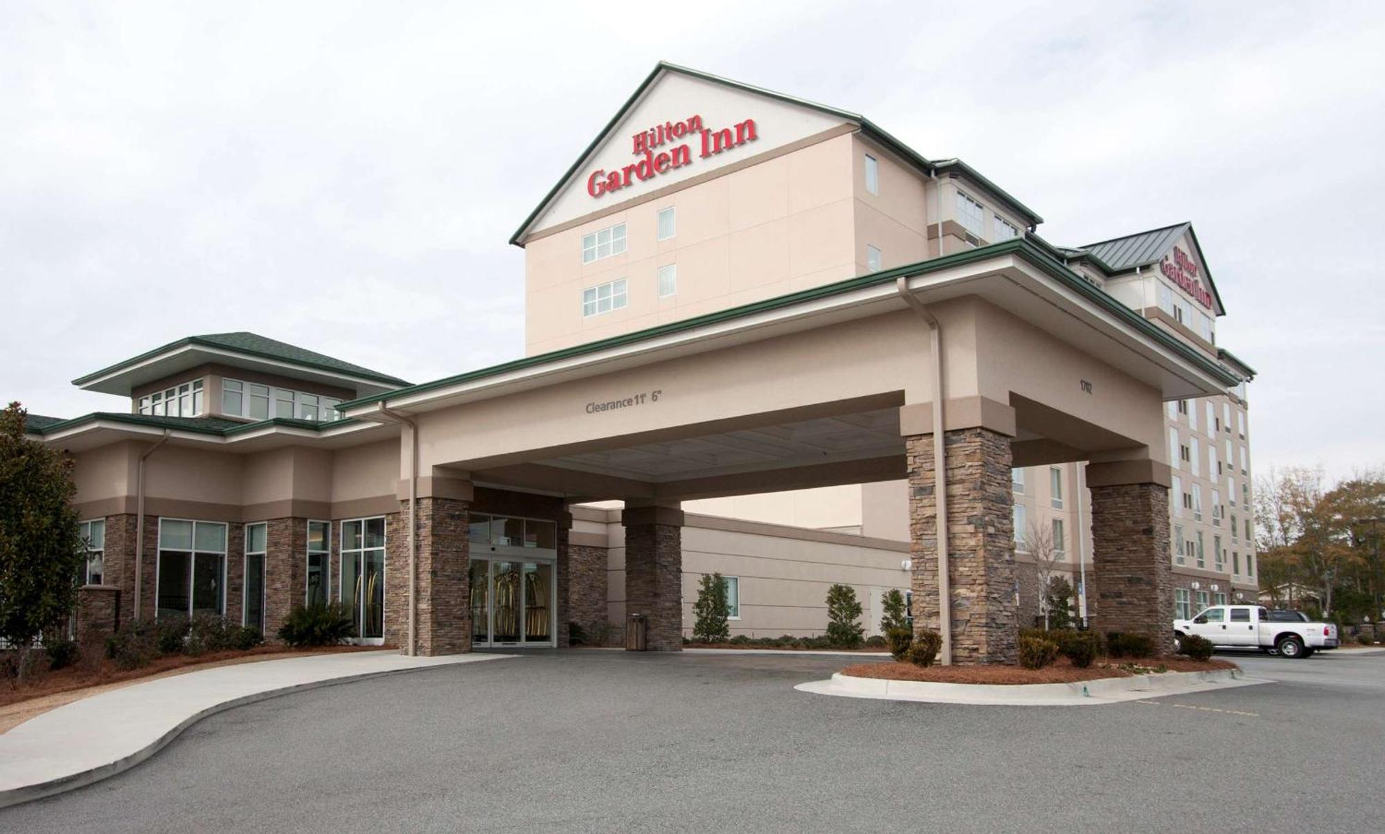 Hilton Garden 3*